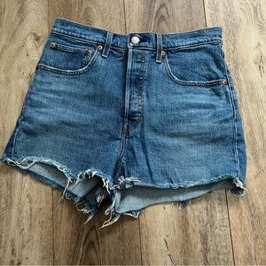 Levi’s Ribcage High Waisted Denim Shorts High Rise Blue Jean Shorts